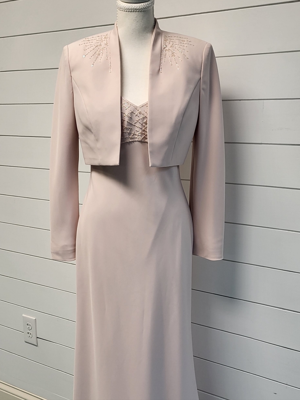 David's Bridal Light Blush Pink Formal Dress with Matching Bolero Sz.4